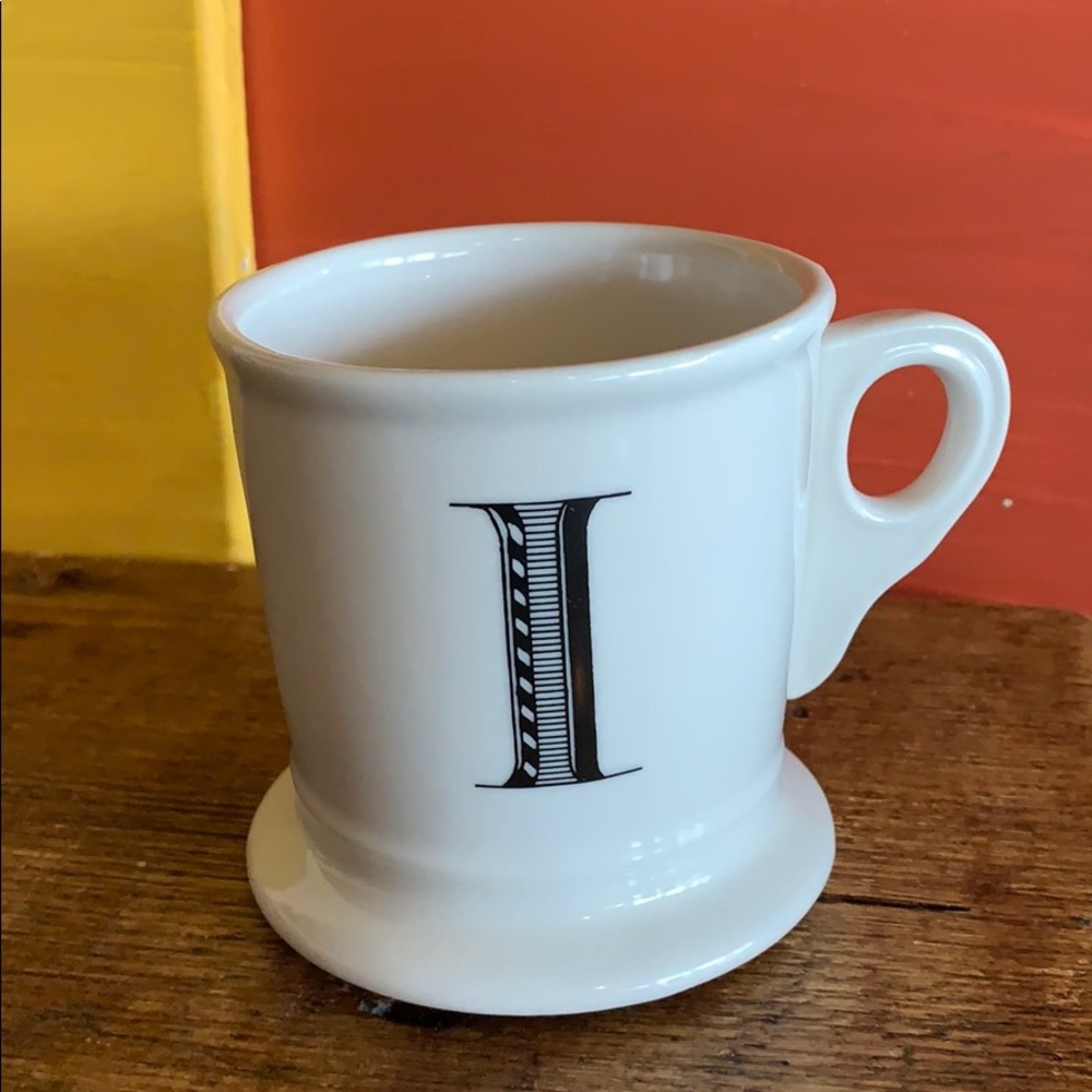 Anthropologie “I” monogram Mug ❤️